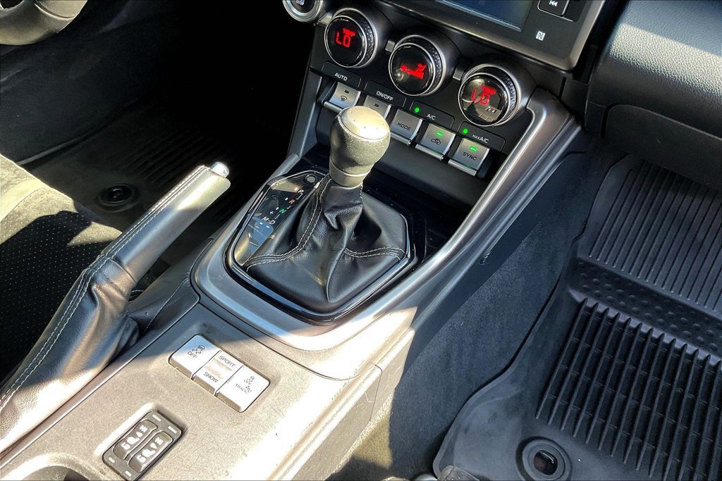 Used 2022 Toyota GR86 Premium w/ ALL Weather Mat Package (TMS) RWD image 14