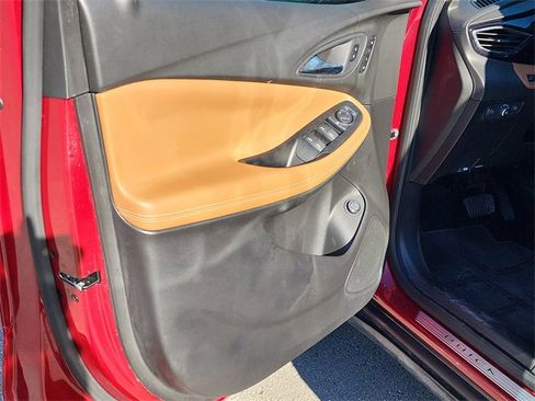 Used 2021 Buick Encore GX Essence w/ Advanced Technology Package image 10