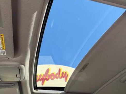 Used 2004 Toyota Tundra Limited image 6