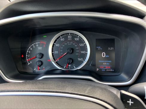 Used 2019 Toyota Corolla SE FWD image 17