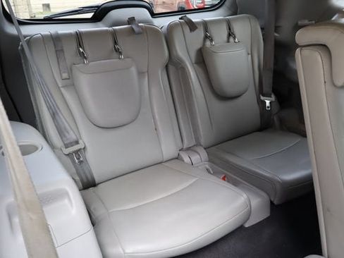 Used 2013 Toyota Highlander SE AWD/4WD image 19