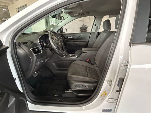 Used 2022 Chevrolet Equinox LT image 15