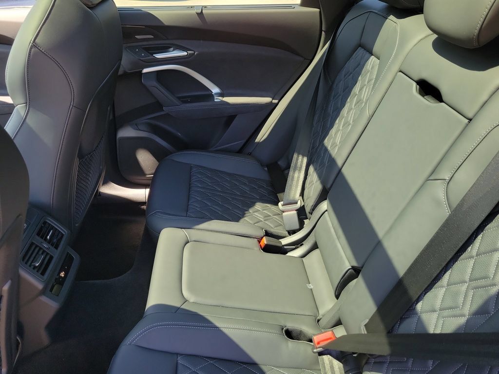 New 2026 Audi SQ5 Premium Plus AWD/4WD image 25