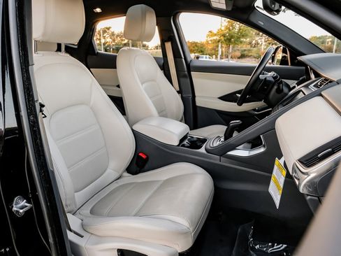 Used 2019 Jaguar E-PACE S image 37