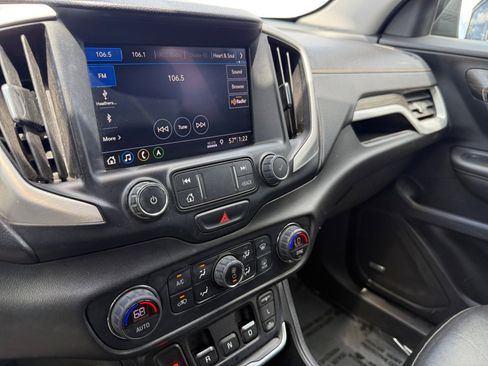 Used 2019 GMC Terrain SLT w/ Preferred Package FWD image 12