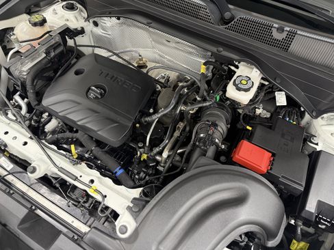 Used 2023 Chevrolet TrailBlazer RS image 26