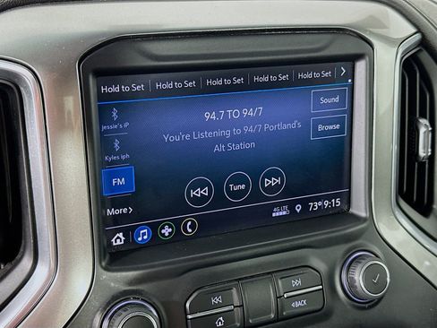 Used 2019 Chevrolet Silverado 1500 LT Trail Boss w/ Convenience Package AWD/4WD image 16