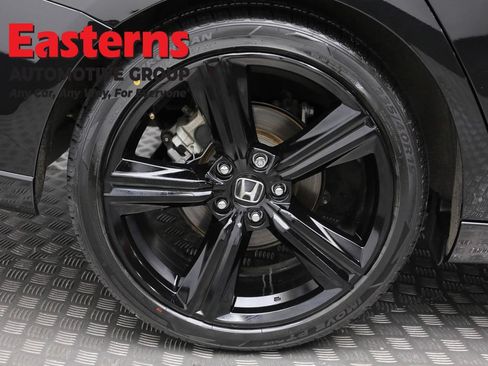 Used 2025 Honda Accord Sport image 29