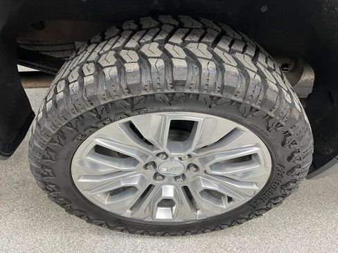 Used 2021 GMC Sierra 1500 Denali w/ Denali Ultimate Package image 15