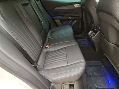 New 2025 Maserati Grecale Modena image 21