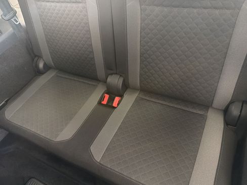 Used 2019 Volkswagen Tiguan S FWD image 31