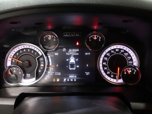 Used 2019 RAM 1500 Big Horn image 43