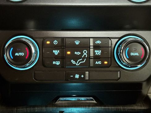 Used 2021 Ford F250 Lariat AWD/4WD image 19