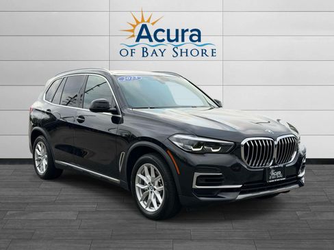 Used 2023 BMW X5 xDrive40i w/ Premium Package AWD/4WD image 2