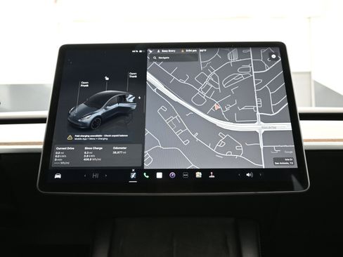 Used 2022 Tesla Model Y Performance image 26
