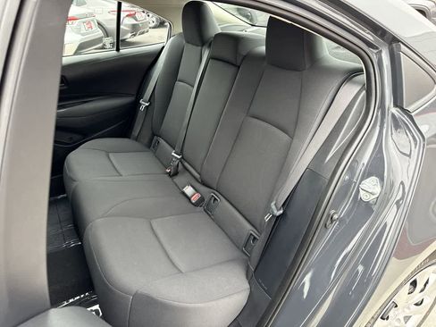 Used 2023 Toyota Corolla LE FWD image 12