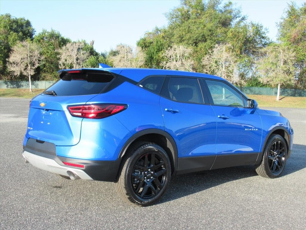 New 2025 Chevrolet Blazer LT FWD image 6
