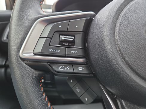 Used 2023 Subaru Crosstrek 2.0i Premium image 18