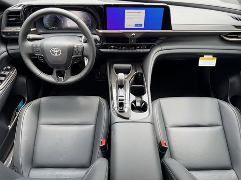 New 2026 Toyota Crown XLE AWD/4WD image 12