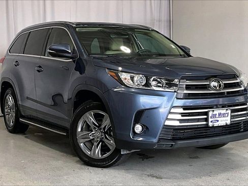 Used 2019 Toyota Highlander Limited Platinum image 34