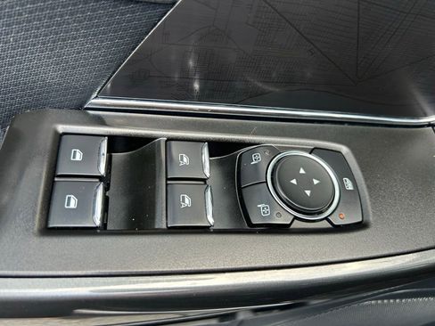 Used 2022 Ford F150 XLT w/ Equipment Group 302A High image 16