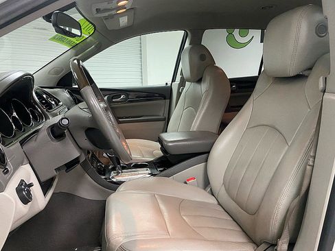 Used 2017 Buick Enclave Leather image 9