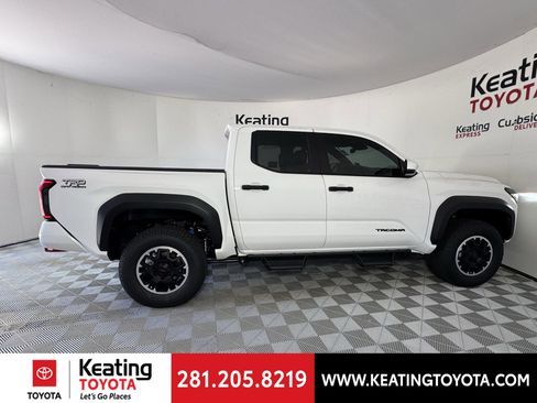 New 2026 Toyota Tacoma TRD Off-Road image 4