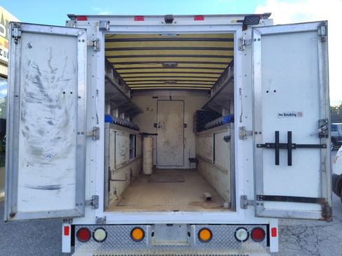 Used 2012 Chevrolet Express 3500 image 14