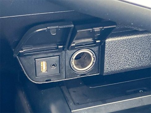 Used 2019 Toyota Camry XSE image 27