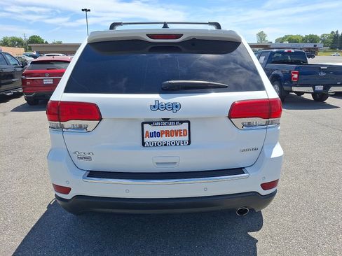 Used 2019 Jeep Grand Cherokee Limited AWD/4WD image 5