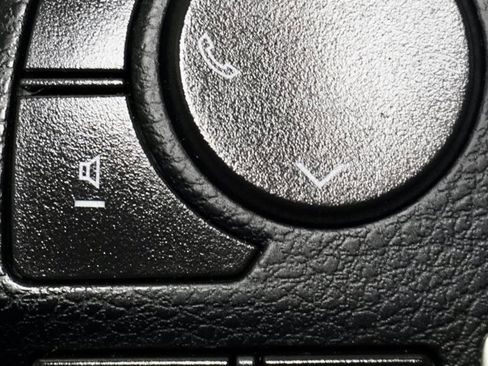 Used 2017 Toyota Corolla SE w/ Body Protection Package image 28