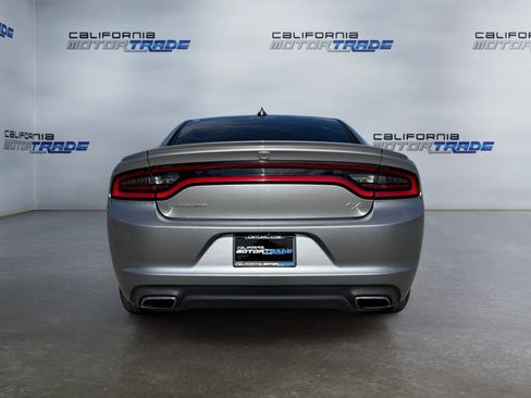 Used 2016 Dodge Charger R/T w/ Navigation & Travel Group RWD image 6
