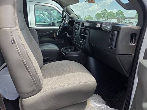 New 2026 Chevrolet Express 3500 w/ Power Convenience Package RWD image 17