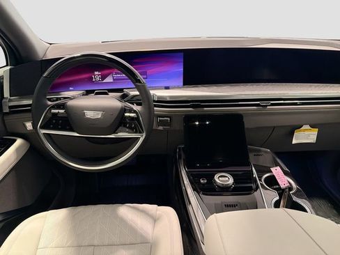 New 2026 Cadillac Escalade IQ Sport 1 w/ LPO, ONYX Package AWD/4WD image 21