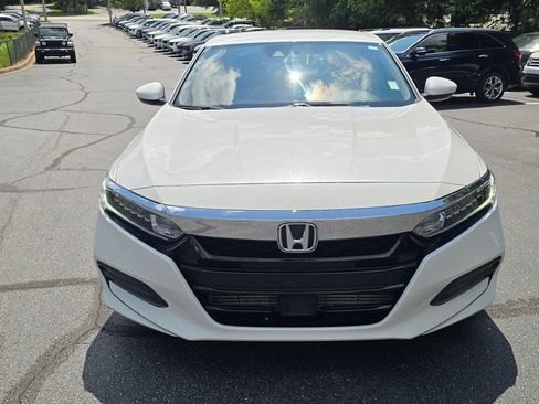 Used 2018 Honda Accord LX image 8
