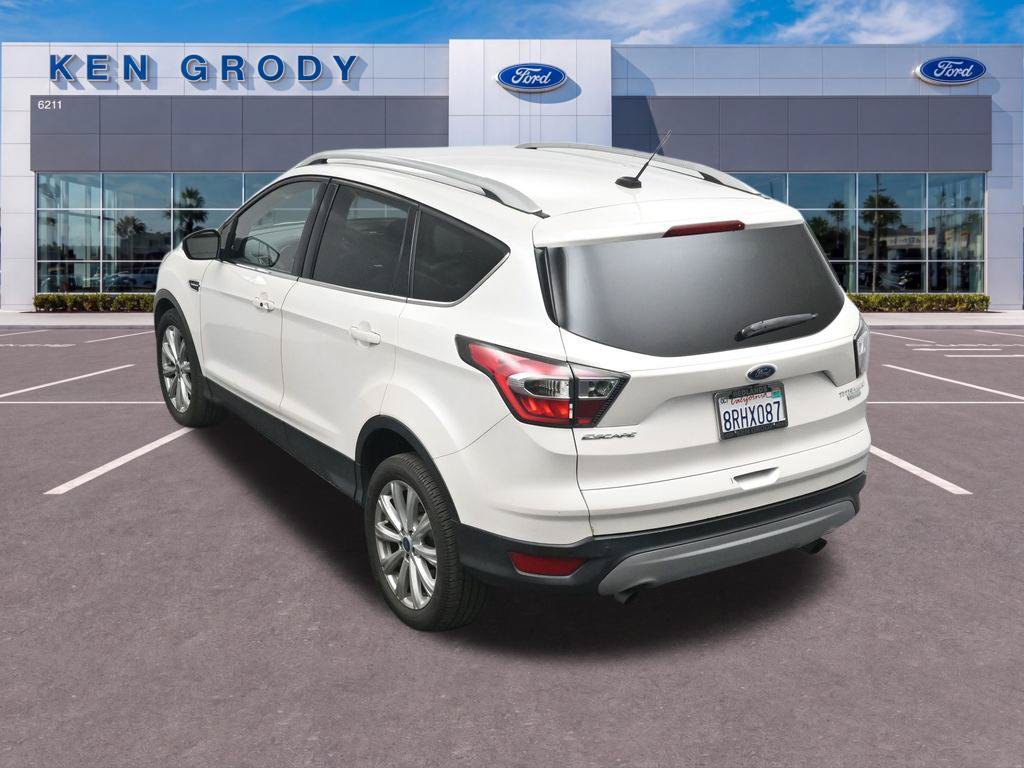 Used 2017 Ford Escape Titanium FWD image 15