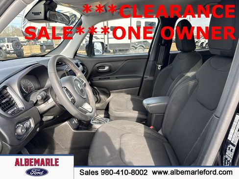 Used 2023 Jeep Renegade Altitude image 14