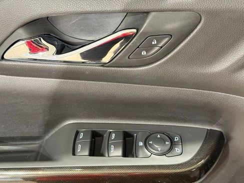 Used 2022 GMC Acadia AT4 w/ Trailering Package AWD/4WD image 16