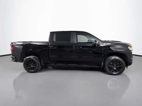 Used 2024 Chevrolet Silverado 1500 LT Trail Boss w/ LT Trail Boss Premium Package AWD/4WD image 8