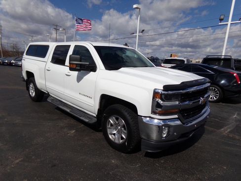 Used 2017 Chevrolet Silverado 1500 LT w/ All Star Edition image 55