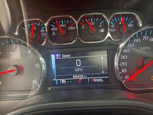 Used 2017 Chevrolet Silverado 1500 LT w/ All Star Edition image 5