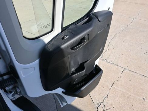 Used 2019 RAM ProMaster 2500 w/ Interior Convenience Group FWD image 13