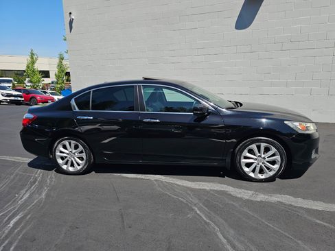 Used 2014 Honda Accord Touring image 44