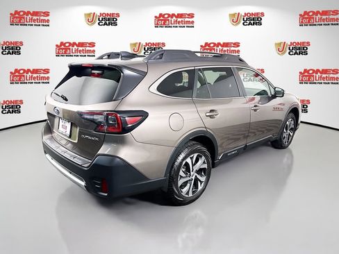 Certified 2022 Subaru Outback Limited w/ Popular Package #2 image 19