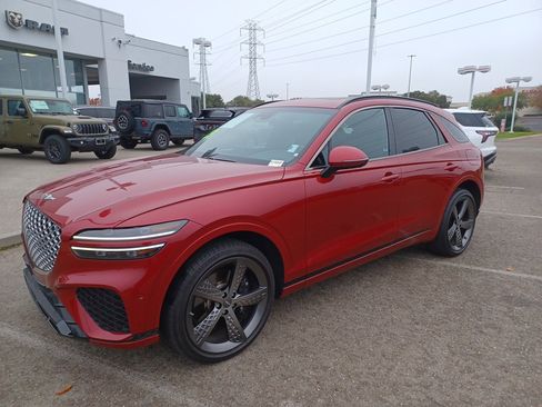 Used 2023 Genesis GV70 2.5T w/ Sport Prestige Package image 1