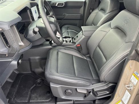 New 2025 Ford Bronco Big Bend image 8