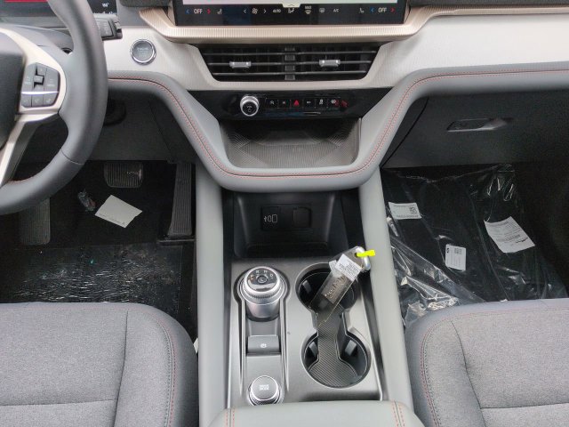 New 2026 Ford Explorer Active RWD image 19