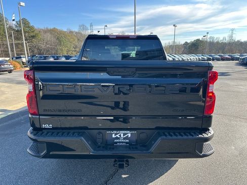 Used 2025 Chevrolet Silverado 1500 Custom w/ Turbomax Blackout Package image 4
