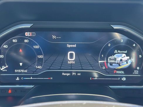 Used 2024 GMC Sierra 2500 AT4 w/ AT4 Preferred Package image 5