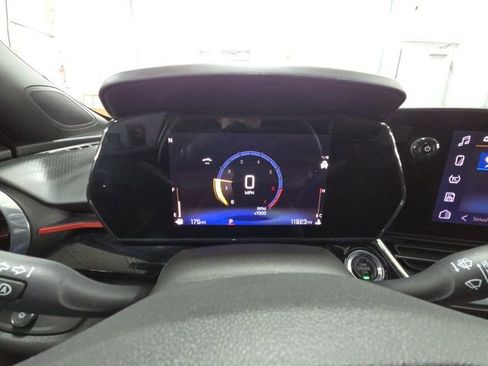 Used 2024 Chevrolet Trax RS w/ Driver Confidence Package image 26